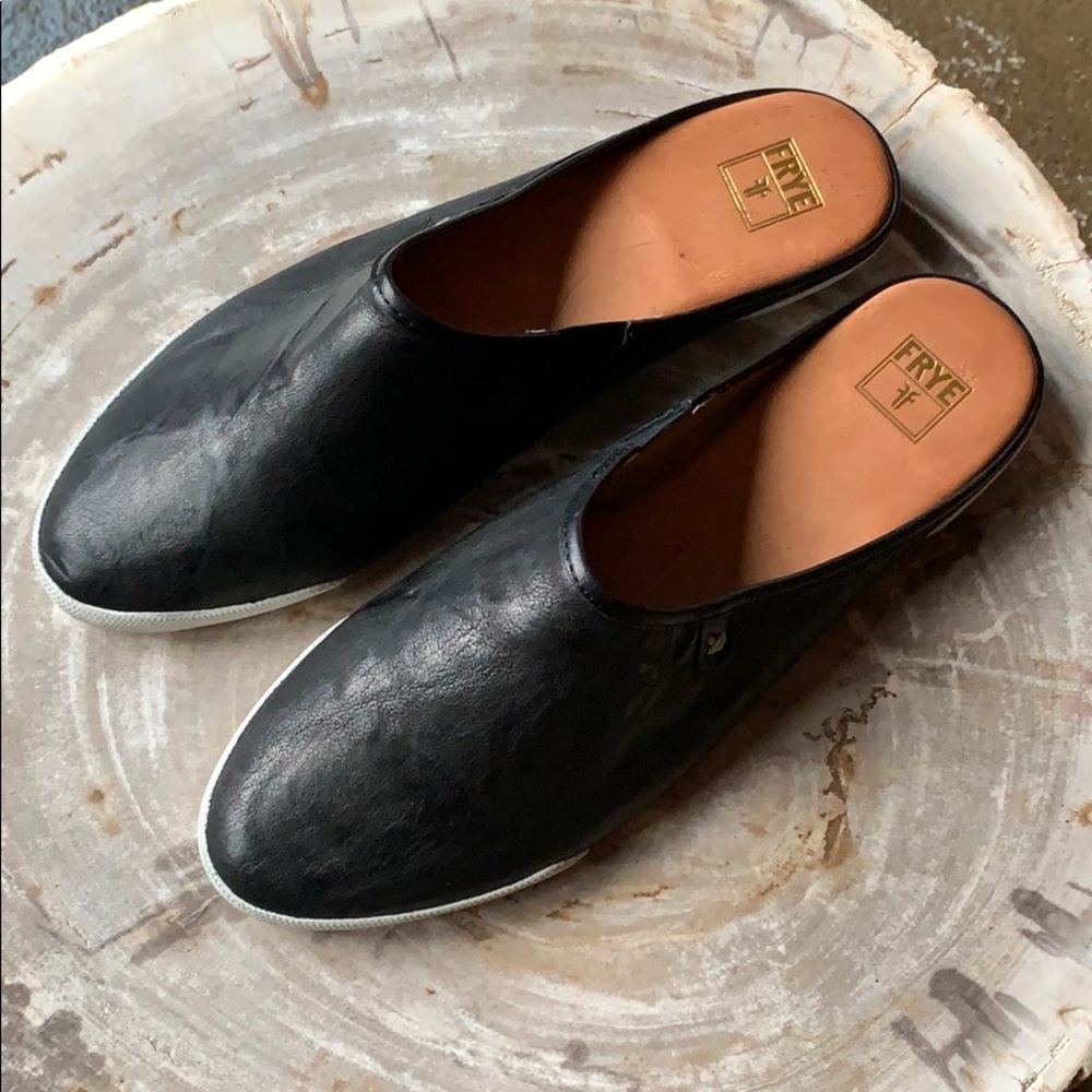 NEW FRYE Melanie Mule Black 10